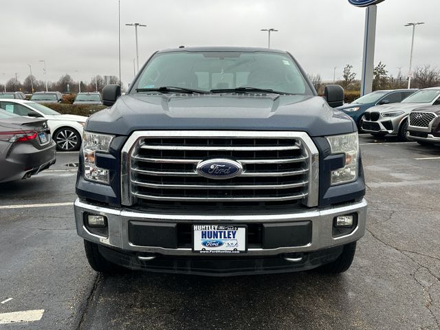 2015 Ford F-150 XLT photo 2