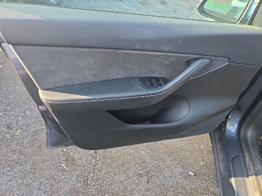 Used 2022 Tesla Model Y Performance with VIN 7SAYGDEF1NF500263 for sale in Skokie, IL
