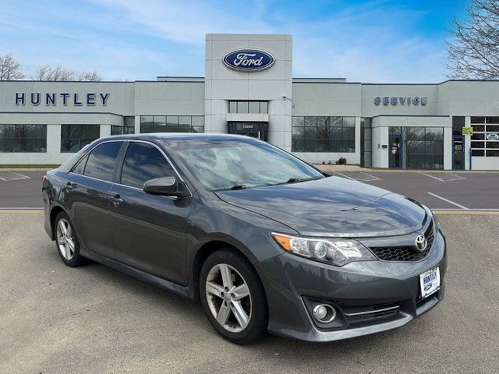 Used 2013 Toyota Camry  Sedan