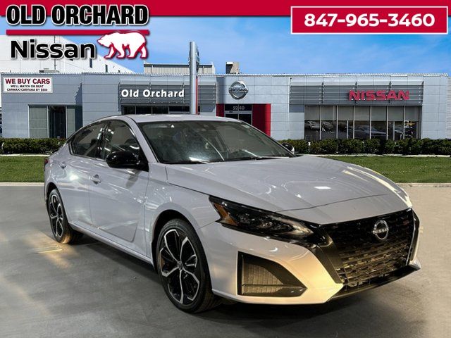 2024 Nissan Altima 2.5 SR photo 3