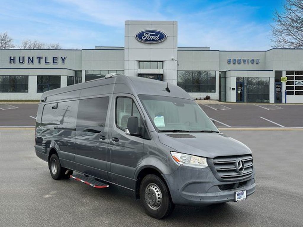 Used 2022 Mercedes-Benz Sprinter 4500 Extended Cargo Van 170 in. WB Van Extended Cargo Van