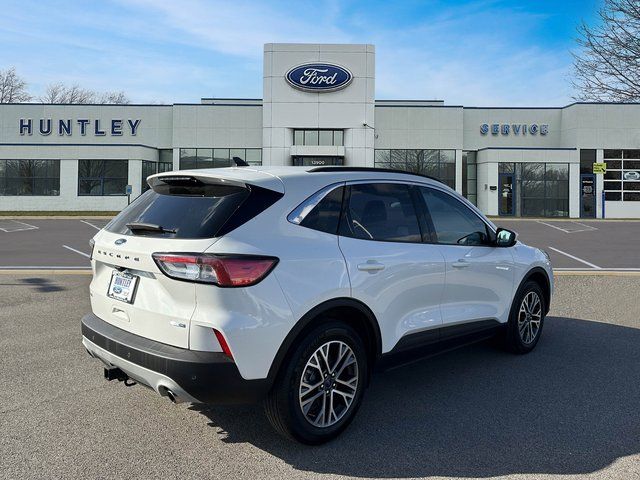 2020 Ford Escape SEL photo 3