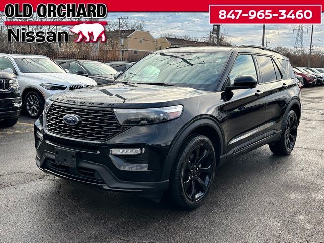 2023 Ford Explorer ST-LINE's photo