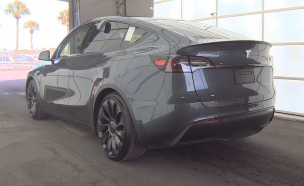 Used 2023 Tesla Model Y Performance SUV