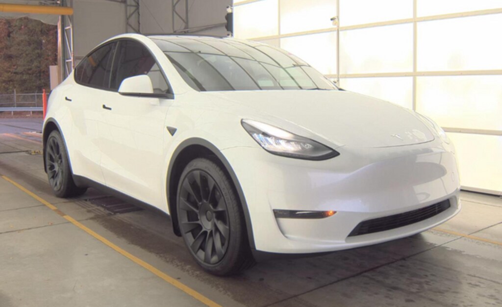 Used 2023 Tesla Model Y Long Range SUV