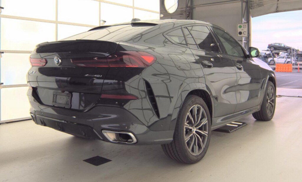 Used 2024 BMW X6 xDrive40i SUV