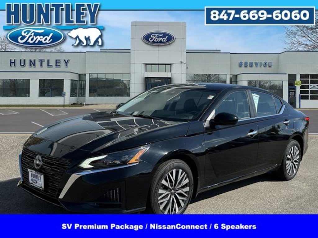 Used 2024 Nissan Altima 2.5 SV Sedan