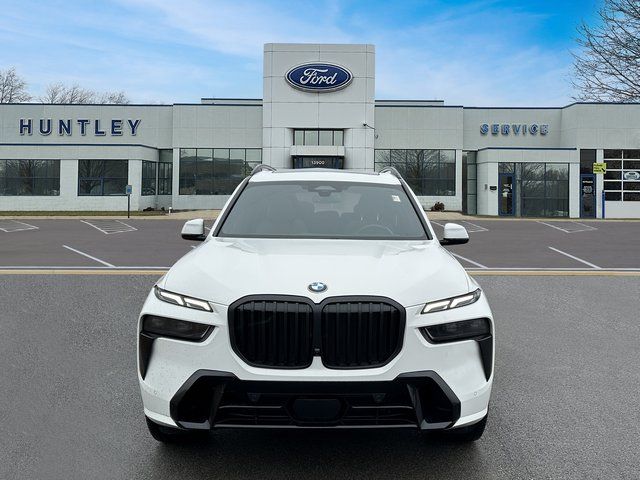 2023 Bmw X7 xDrive40i photo 2