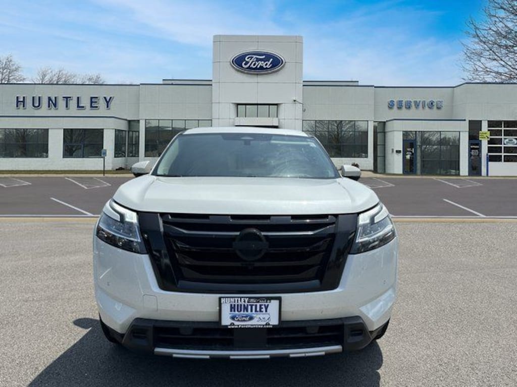 Used 2023 Nissan Pathfinder Platinum SUV