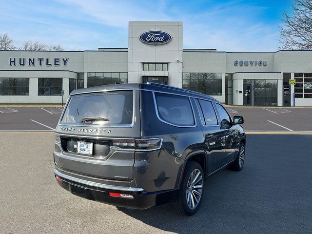 2022 Jeep Grand Wagoneer II photo 3