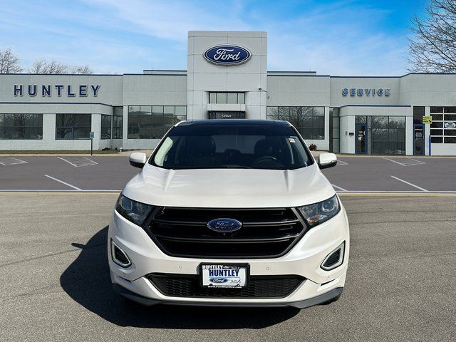2018 Ford Edge Sport photo 2