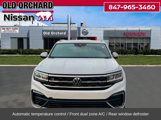 2022 Volkswagen Atlas Cross Sport V6 SEL R-Line photo 2