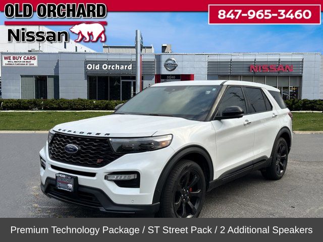 2022 Ford Explorer ST's photo