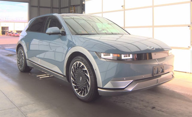 Used 2023 Hyundai IONIQ 5 Limited with VIN KM8KRDAF6PU227569 for sale in Skokie, IL