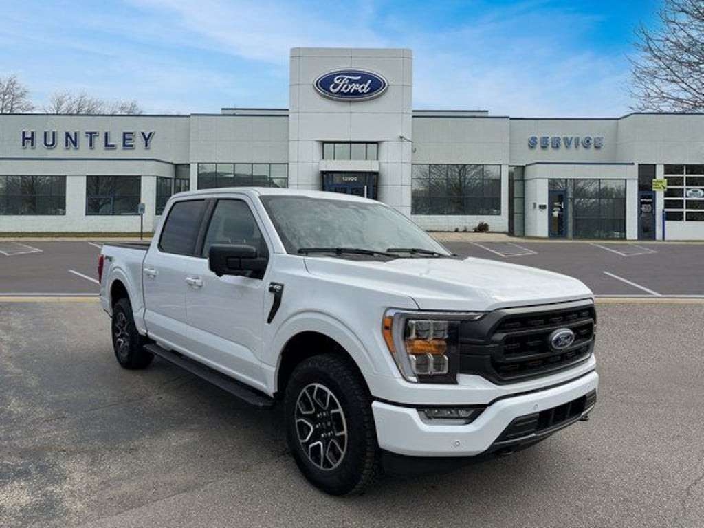 Used 2023 Ford F-150 XLT Truck SuperCrew Cab