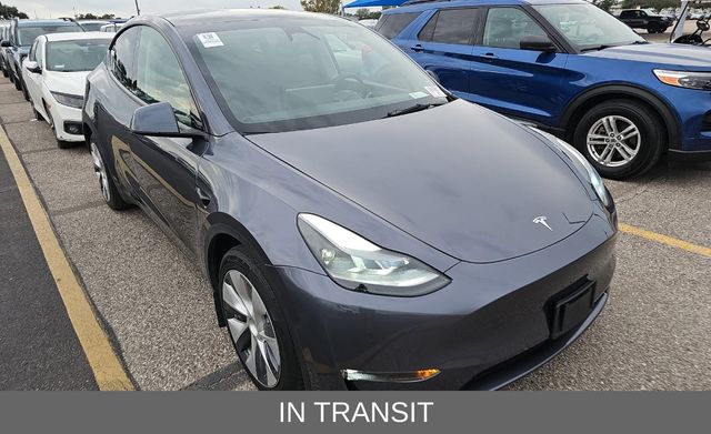 2023 Tesla Model Y Long Range's photo