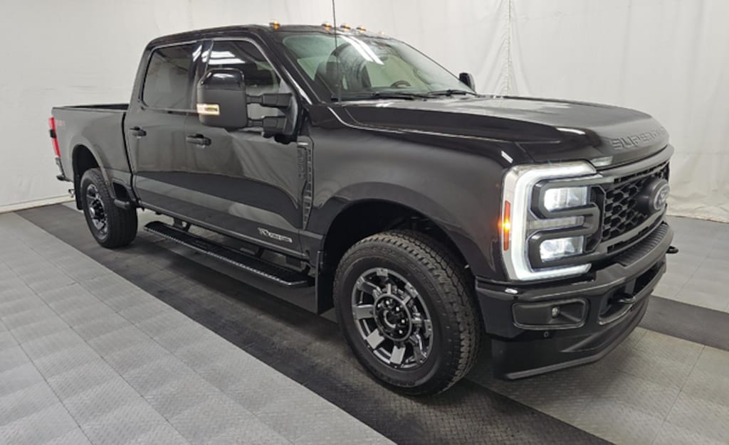 Used 2024 Ford F-250 Lariat Truck Crew Cab