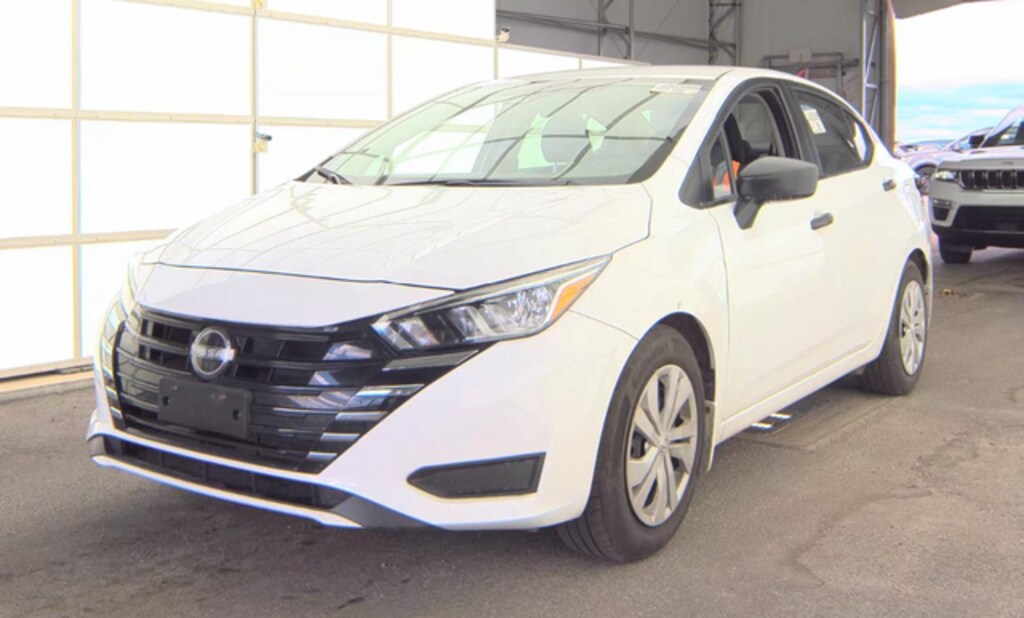 Used 2023 Nissan Versa 1.6 S Sedan