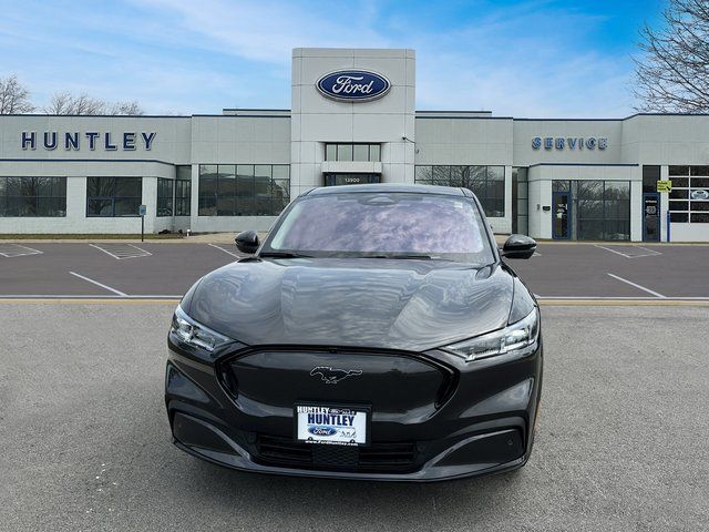 2022 Ford Mustang Mach-E Premium photo 2