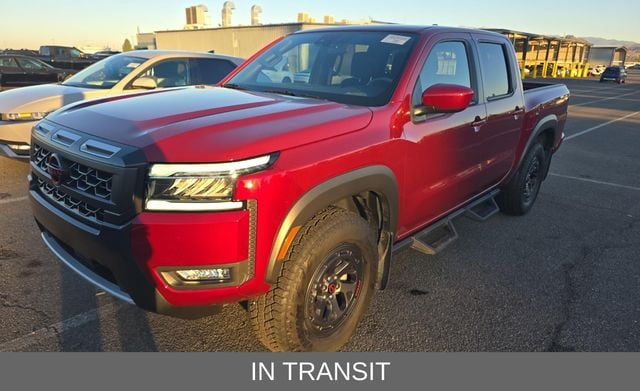 2025 Nissan Frontier PRO-4X's photo