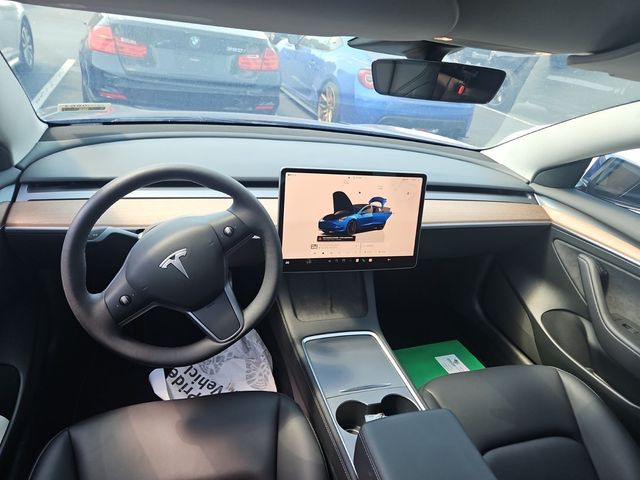 2023 Tesla Model 3 Performance photo 2