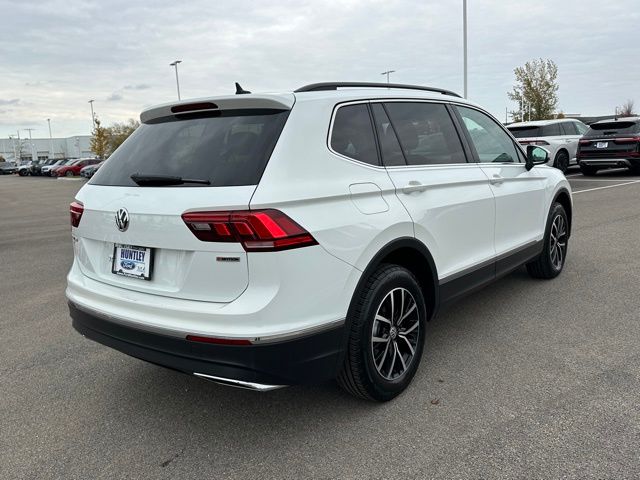 2021 Volkswagen Tiguan R-Line Black SEL photo 3