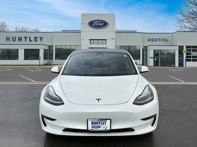 2021 Tesla Model 3 Long Range photo 2