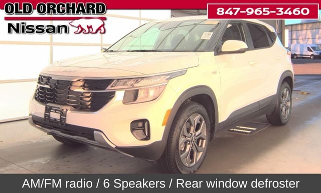 2024 Kia Seltos LX's photo