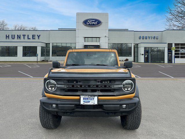 2022 Ford Bronco Big Bend photo 2