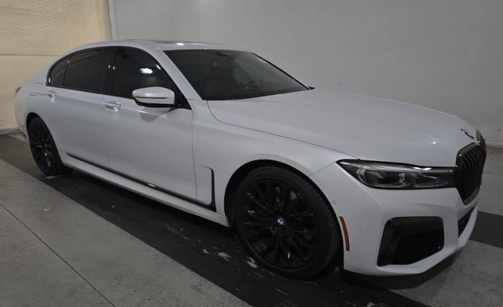Used 2022 BMW 750i 750i xDrive Sedan