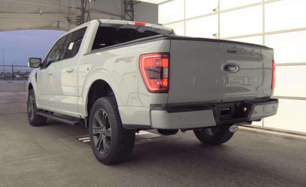 Used 2023 Ford F-150 XLT Truck SuperCrew Cab