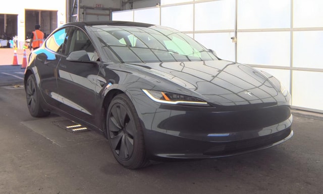Used 2024 Tesla Model 3 Base with VIN 5YJ3E1EA2RF788316 for sale in Skokie, IL