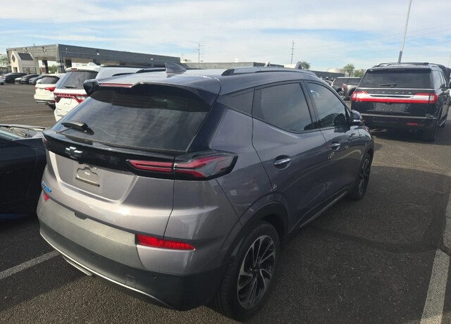 2022 Chevrolet Bolt EUV Premier photo 4
