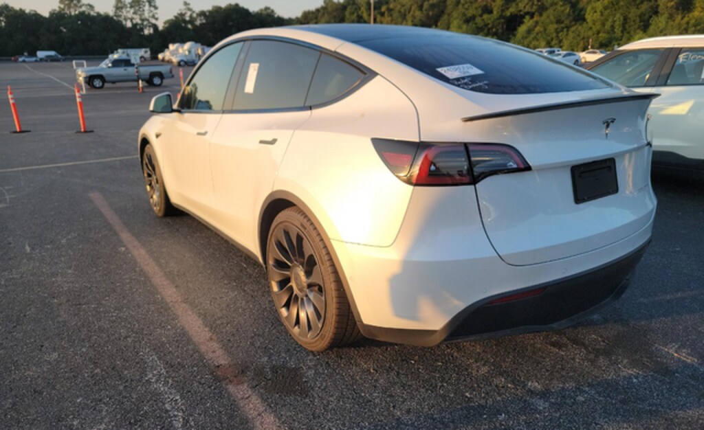 Used 2022 Tesla Model Y Performance SUV