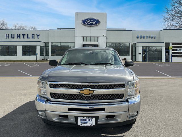 2013 Chevrolet Silverado 1500 LT photo 2