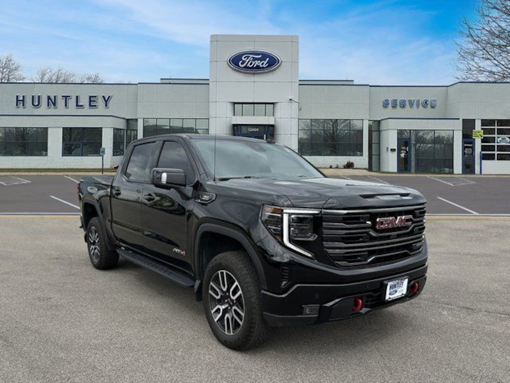 Used 2025 GMC Sierra 1500 AT4 Truck Crew Cab