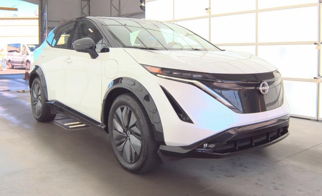 Used 2023 Nissan Ariya Evolve+ with VIN JN1DF0BB9PM708686 for sale in Skokie, IL