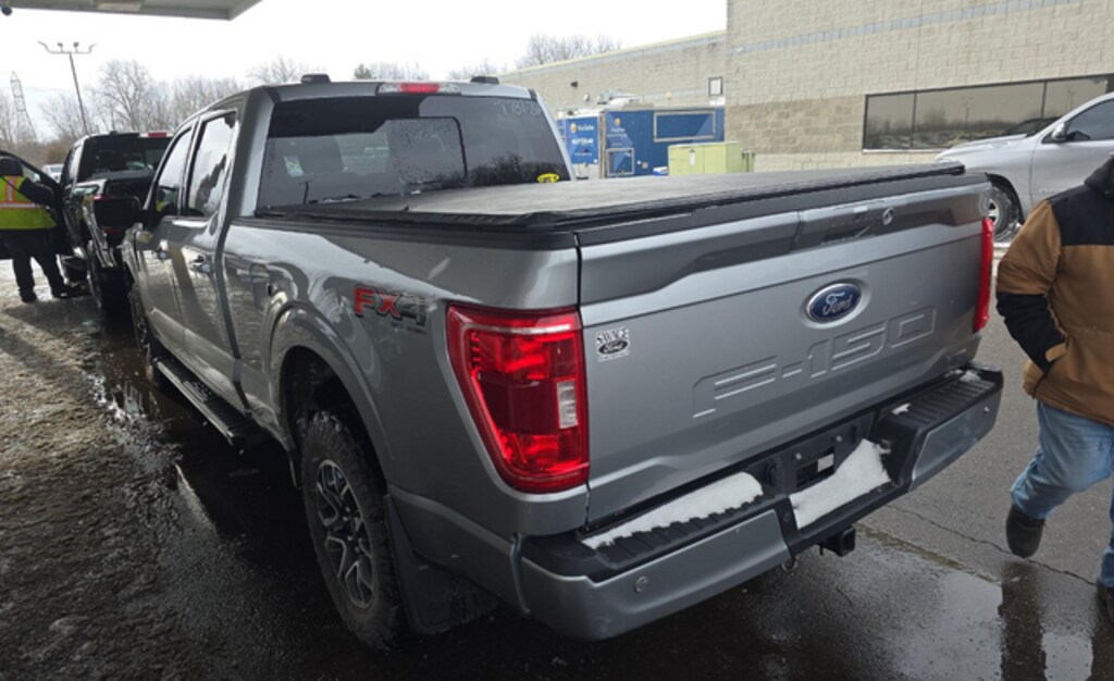 Used 2022 Ford F-150 XLT Truck SuperCrew Cab