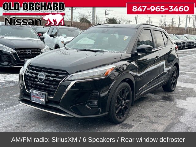 2022 Nissan Kicks SR's photo