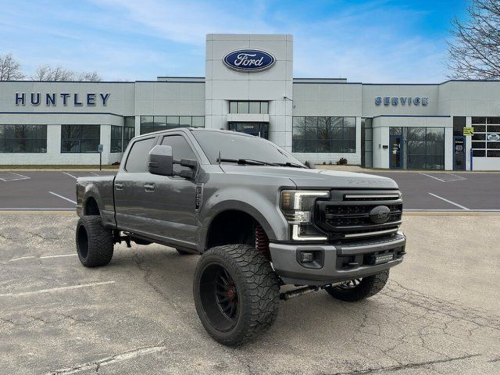 Used 2022 Ford F-250 XLT Truck Crew Cab