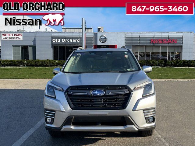 2023 Subaru Forester Touring photo 2