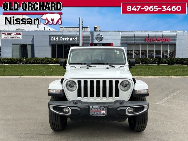 Used 2023 Jeep Gladiator Overland with VIN 1C6HJTFG1PL506524 for sale in Skokie, IL