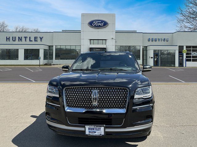 2022 Lincoln Navigator Reserve photo 2