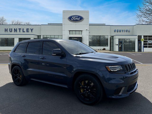 2021 Jeep Grand Cherokee Trackhawk photo 2