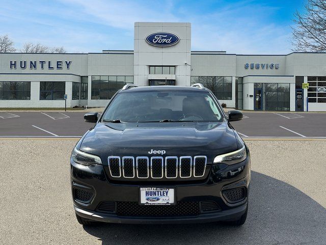 2020 Jeep Cherokee Latitude photo 2
