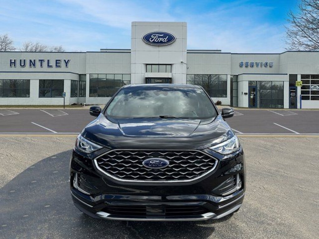 Used 2024 Ford Edge Titanium SUV