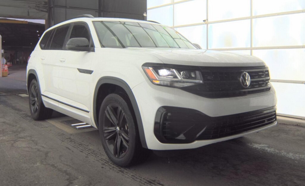 Used 2022 Volkswagen Atlas 3.6L V6 SEL R-Line SUV