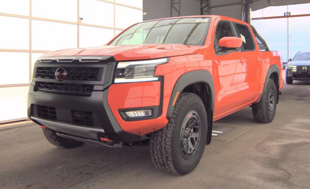 Used 2025 Nissan Frontier PRO-4X Truck Crew Cab