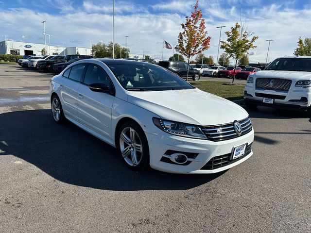 2017 Volkswagen CC 2.0T R-Line Executive photo 3