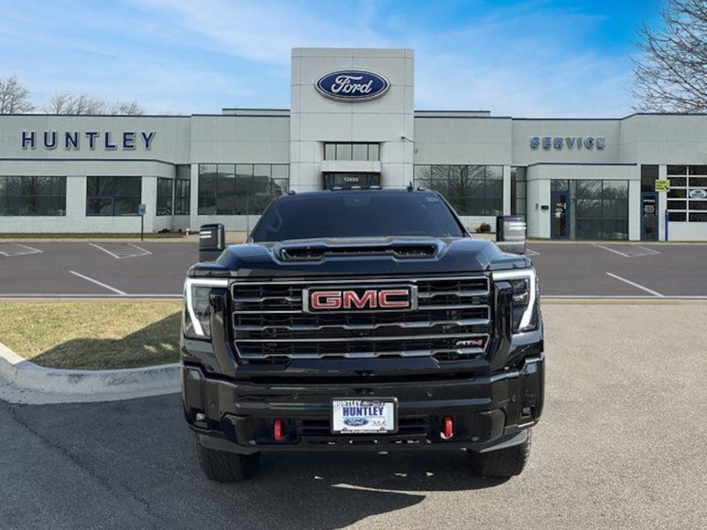 Used 2025 GMC Sierra 2500 HD AT4 Truck Crew Cab